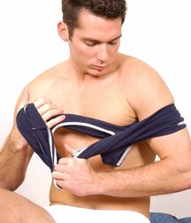 Chris Boulon en Solo gay porn 614ce42828661.jpg