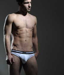 Faites descendre les slips, shorts ect twink tube 614f95b6555e8.jpg