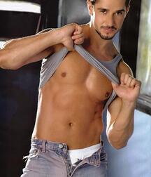 Faites descendre les slips, shorts ect twink tube 614f96455ebc1.jpg