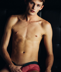 Garret Kinsley Gay Porn 614f9dce51e83.jpg