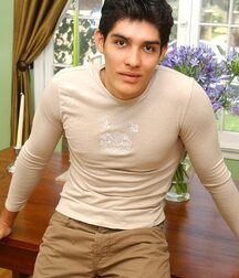 Enrique en Solo Gay Porn 61545c677f438.jpg