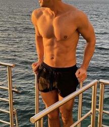 Antoni Porowski Twink Tube 615b32486571e.jpg