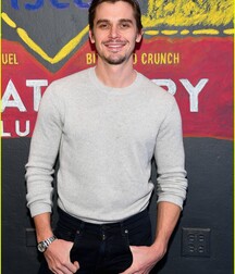 Antoni Porowski Twink Tube 615b32a8c111e.jpg