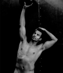 Gay Porn Les Beaux Mecs Célèbres 6164a37f97cce.jpg