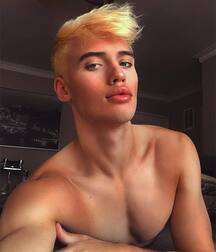 Lucas Dell et Olaf Mortenson Twink Tube 6182aee202fc7.jpg