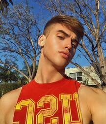 Lucas Dell et Olaf Mortenson Twink Tube 6182af03e1683.jpg