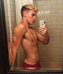 Lucas Dell et Olaf Mortenson Twink Tube 6182af757a6aa.jpg
