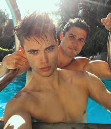 Lucas Dell et Olaf Mortenson Twink Tube 6182af85dc99f.jpg