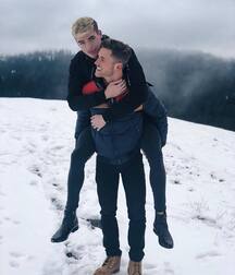 Lucas Dell et Olaf Mortenson Twink Tube 6182afa6ab570.jpg