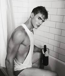 Lucas Dell et Olaf Mortenson Twink Tube 6182afad4cb93.jpg