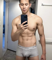 Minet Selfies gay porn tube 61913c106c457.jpg