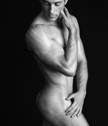 Matthew Olshefski Twink Tube 61a3c7b3d2696.jpg