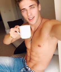 Bogosse et Minets Gay Porn Tube