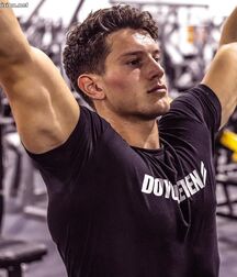 Modéles Hots Twink Tube Guys 62a364176d747.jpg