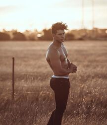 Modéles Hots Twink Tube Guys 62a3646bccd1f.jpg