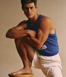 Built Models Hot Guys Bodies 62a3b0c485563.jpg