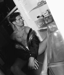 Models hot guys strong bodies twink porn 62a43f3e0b3ec.jpeg