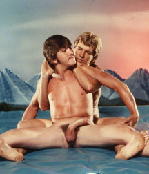 Spécial Lutte Nu Gay Vintage Porn 62c591475668a.webp