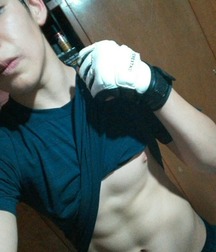 Cute boys 1 5de56ee093895.jpg