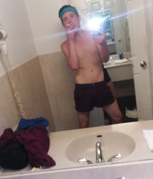 Selfie Inventor 5dea09439657b.jpg