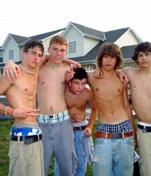 Guys I like 5de90eceefab2.jpg