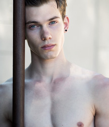 Boys, beauty of Boys 5defc28e39e2c.jpg