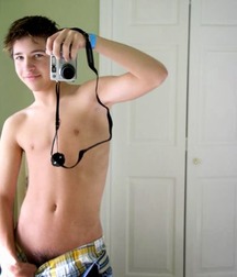 Cute boys 5defc96cb76af.jpg