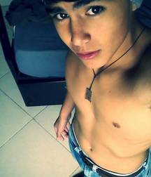 Cute boys 5defc98995dfb.jpg