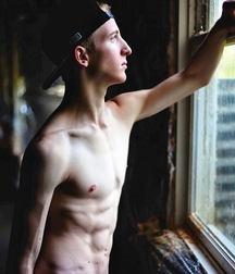 Boys, cute boys 5df17285d40ba.jpg