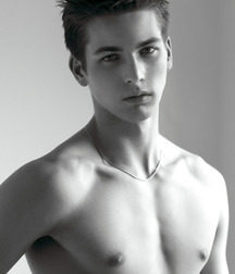 Belleza de muchachos 5df66a3ee0e9c.jpg
