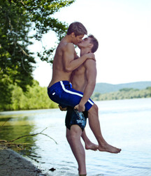 Beauty of boys 5dfa59d824577.jpg