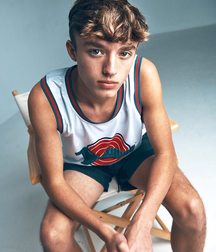 Beauty of boys 5dfba7875a125.jpg