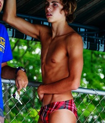 Beauty of boys 5dfd35bd08808.jpg