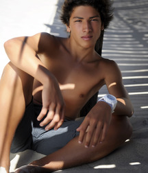 Boys, oh Boys 5dfe54a16c911.jpg
