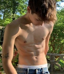 Jungs Schönheit boy porn 5e07ababb290f.jpg