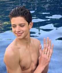 Beauty of boys 5e0b21a78c953.jpg