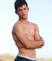 Jungs Schönheit, Beauty Boys 5e0b93f7a90ed.jpg