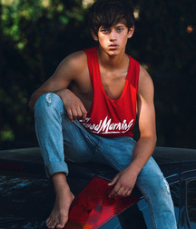 Beauty boys 5e0dedbb9907d.jpg