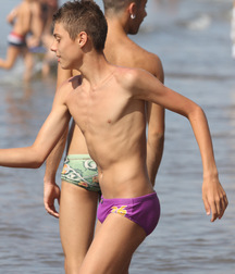 Beauty boys 5e0e4b9ee131d.jpg