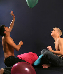 Love among baloons gay boys tube 5e543b4c47a9f.jpg