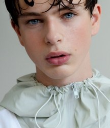 I like all these cute boys  5e90bb73ce689.jpg