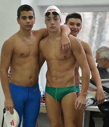 I like all these cute boys  5e939092d4bb5.jpg