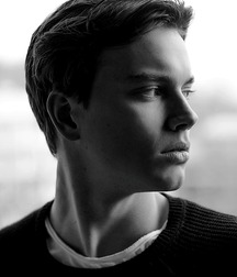 Lovely cute boys  * black & white 5e96044040129.jpg