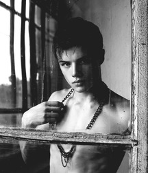 Lovely cute boys  * black & white 5e96044e90293.jpg