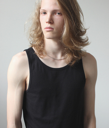 I like all these cute boys  5e9ddc1c1b980.jpg