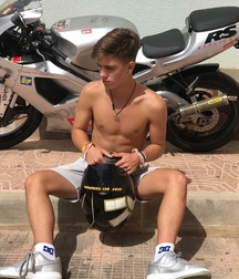 Beauty no nude boys 5ea5cbab31db8.jpg
