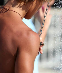 beautiful surfer boy 5eb453958253a.jpg
