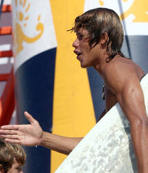 beautiful surfer boy 5eb453a1b2513.jpg