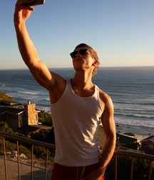 Ryan* Beautiful Gay Boy Model 5ec405c9c657e.jpg