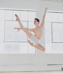 Ballet dancers twinks gay 5ec6bf8763324.jpg